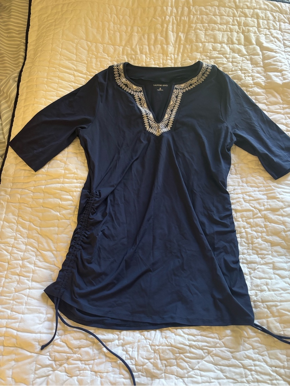 Lands' End Embroidered V-Neck Tunic Style Rashguard Swim Coverup Size M